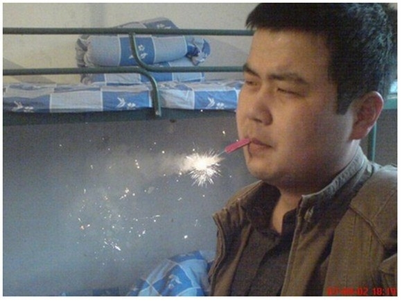 Pic #5 - Chinese photoshop trolls work their magic