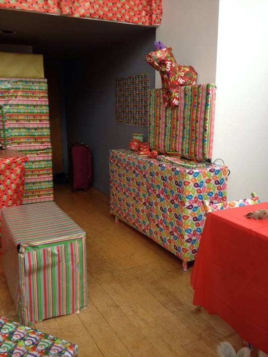 Pic #5 - Friend went away for Christmas break Other friend watched the cat Came back to this