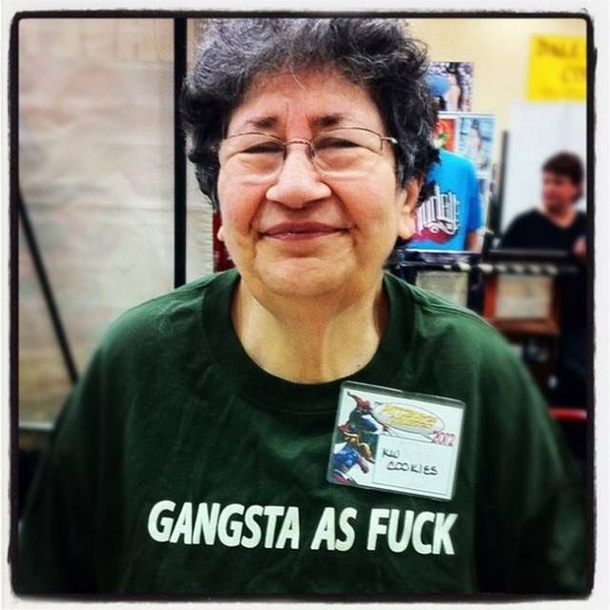 Pic #6 - Old people wearing funny shirts