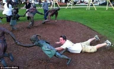 Pic #8 - Fun with statues