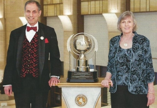 Pic #9 - All of these dumb-asses have each given Scientology  million so they could pose for these stupid pictures next to those stupid trophies