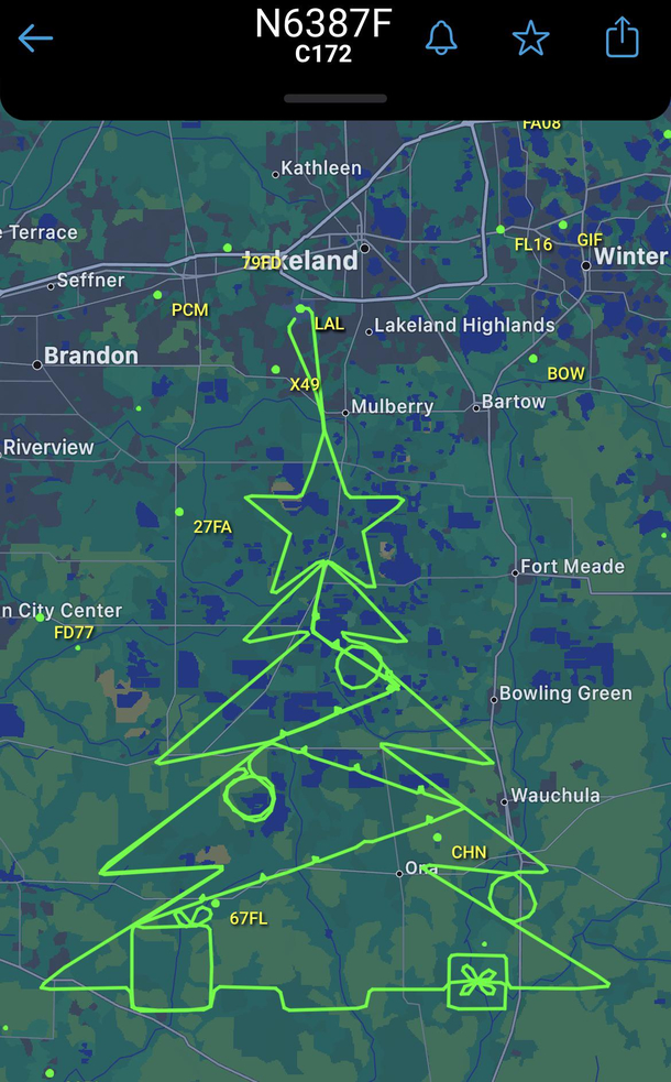 Pilot in Florida feeling the Christmas Spirit