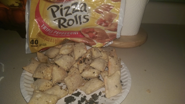 Pizza Rolls 