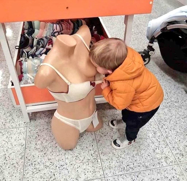 Please feed your kids before you leave home 