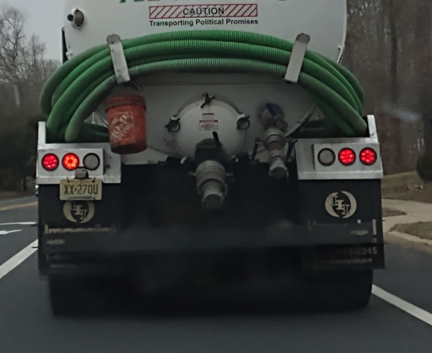 Poop truck hauling poop promises lol zoom in under caution if needs be
