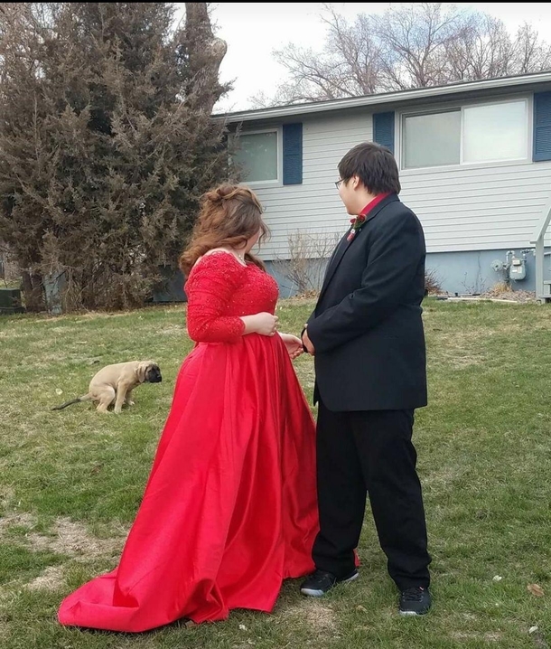 Pre-Prom Photobomb