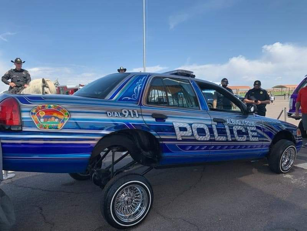 PULL OVER ESE