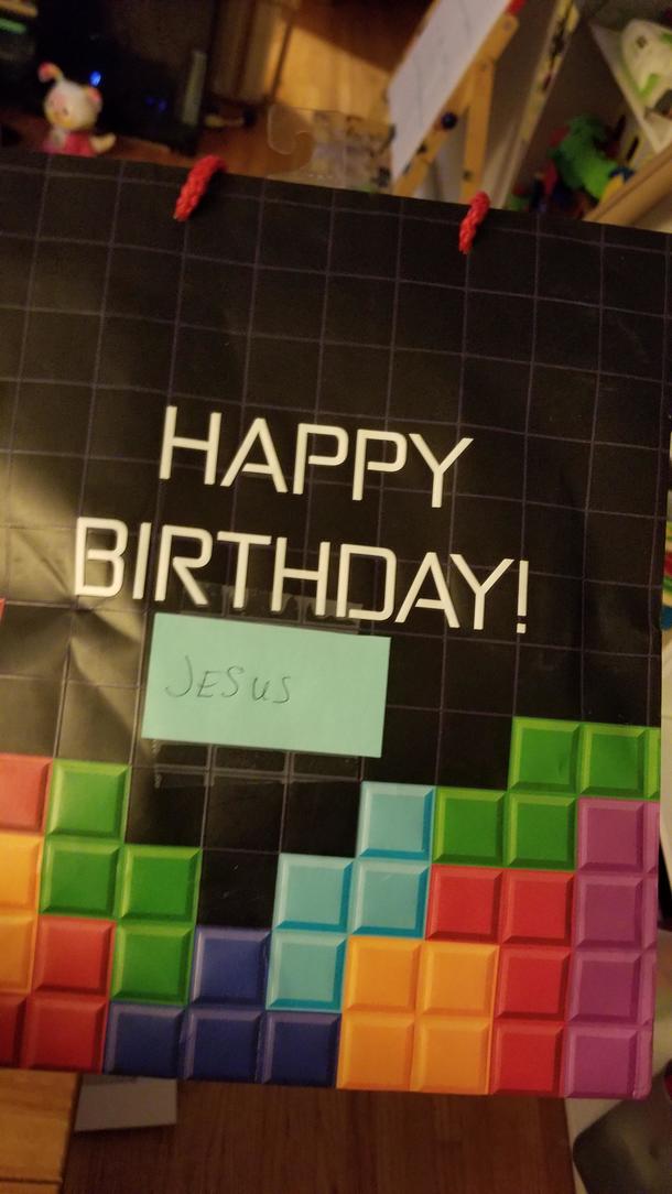 Ran out of Xmas-themed Wrapping Had to make do