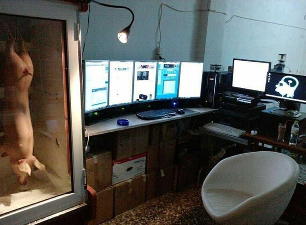 rate my setup  -  dont mind my night snack
