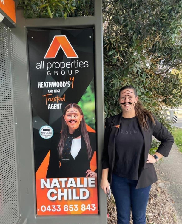 Real estate agent humorously responds to vandalism