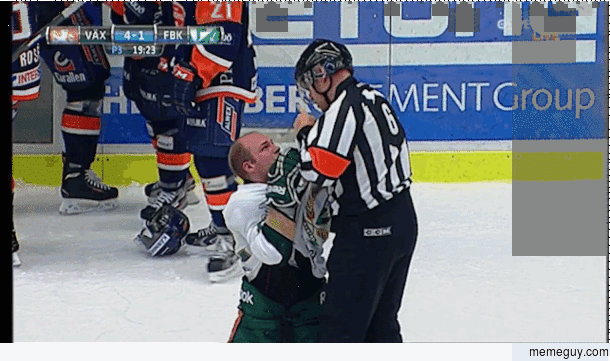 Referee shaming a player