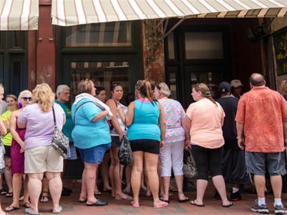 Reminiscent of the Chick-Fil-A fiasco these are Paula Deens customers lining up at her restaurant