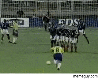 Roberto Carlos - Free kick of Legend