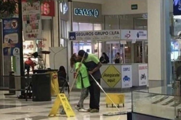 Romeo and Juliet the supermarket version