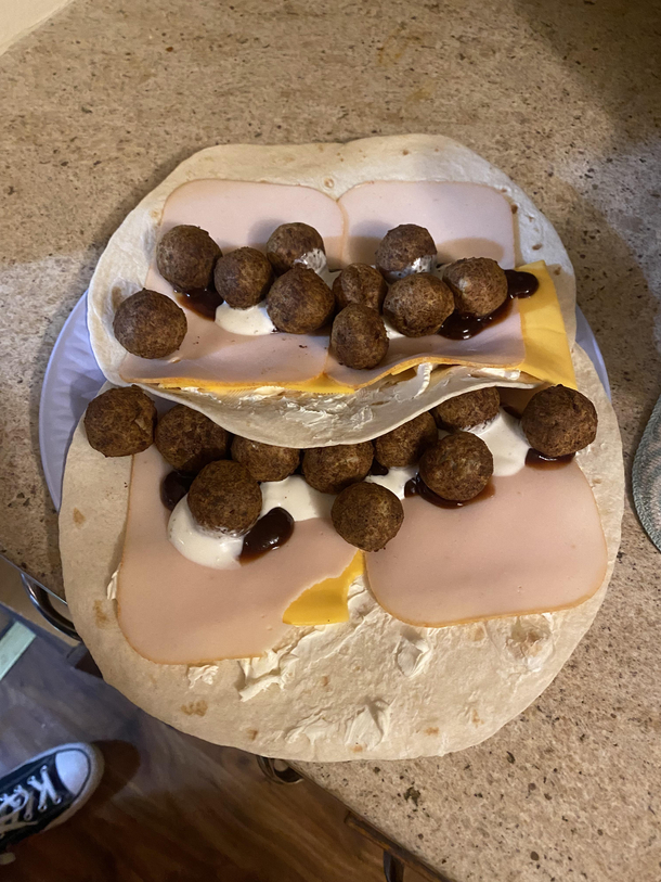 Roommates struggle meal from hell