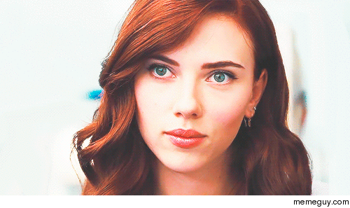 Scarlett Johanssons amazing eyes