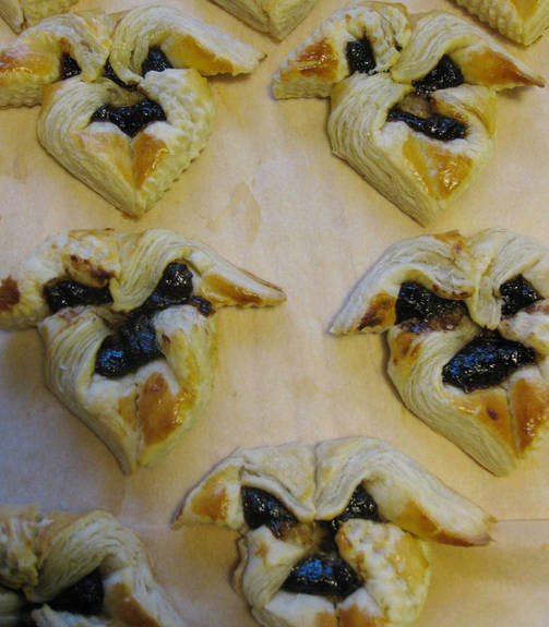 Schnauzer pastries