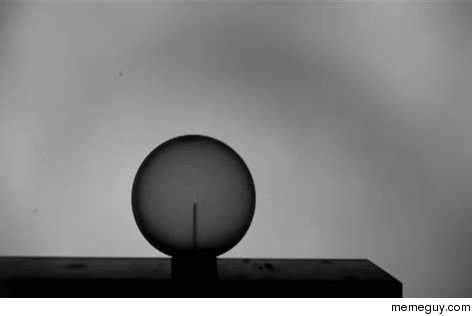 Shadowgraphy of ballon filled with methane-air exploding