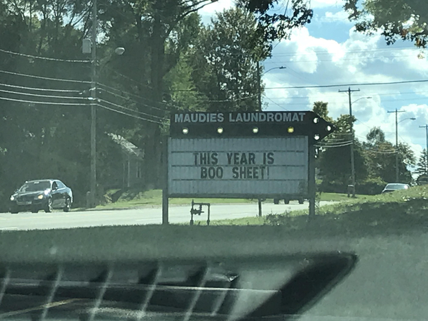 Sign at a laundromat