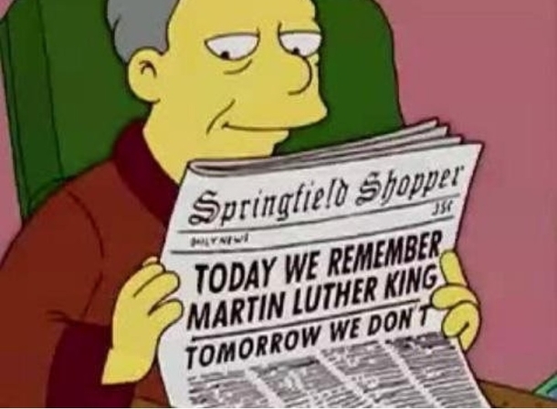 Simpsons freeze frame gags are so well thought off