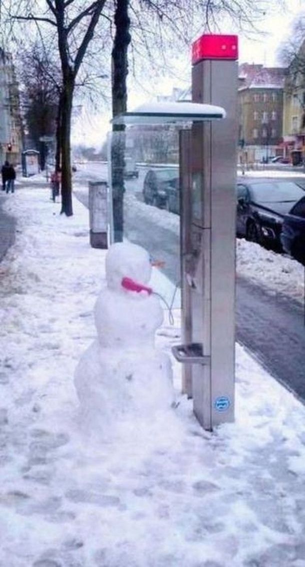 Snowmen are just normal people in Canadaland