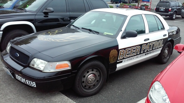 So I saw this police car this morning