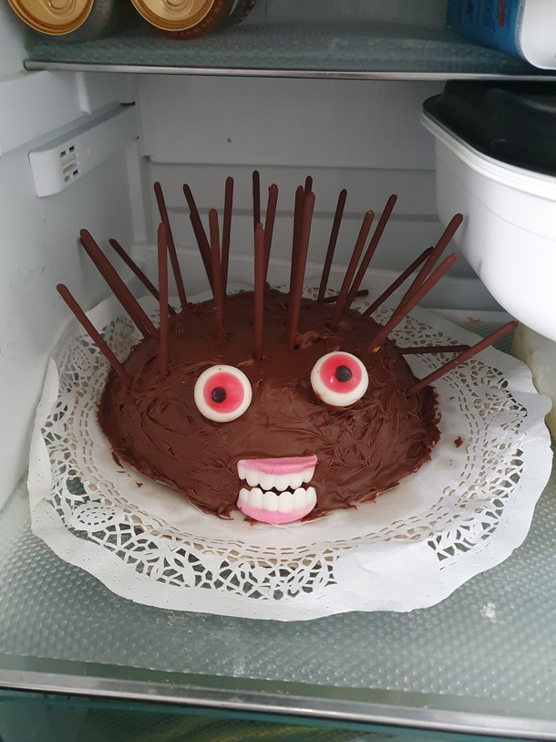 So there is going to be a fund raiser as a cake competition at my little sisters school and she made this