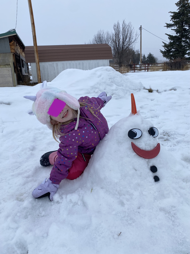 Sorry everyone The title of Best Snowman Ever has gone to my daughter 