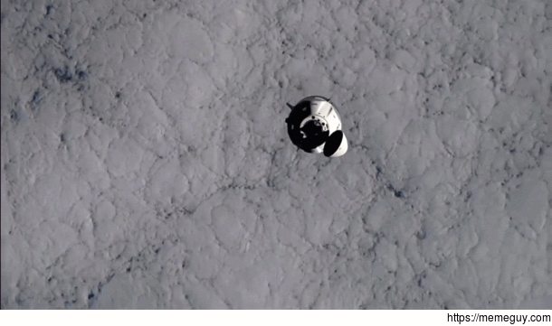 SpaceX Dragon synced up with and viewed from the International Space Station  about mph Just prior to docking on November  