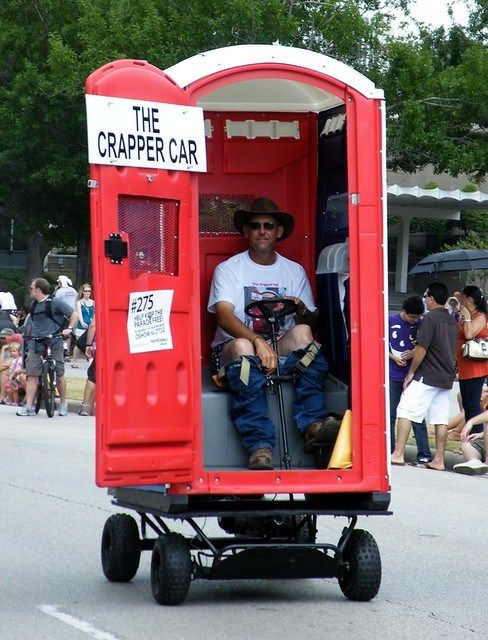 taking a dump on the go