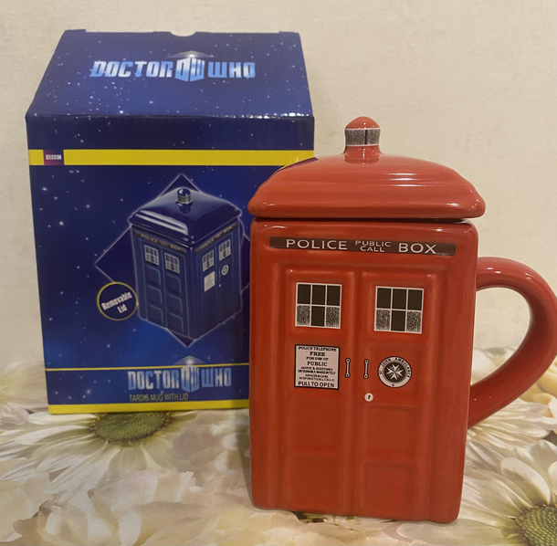 Tardis mug