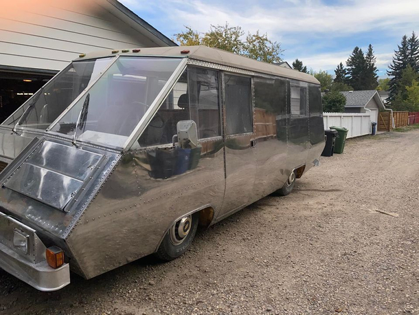 Tesla Model RV