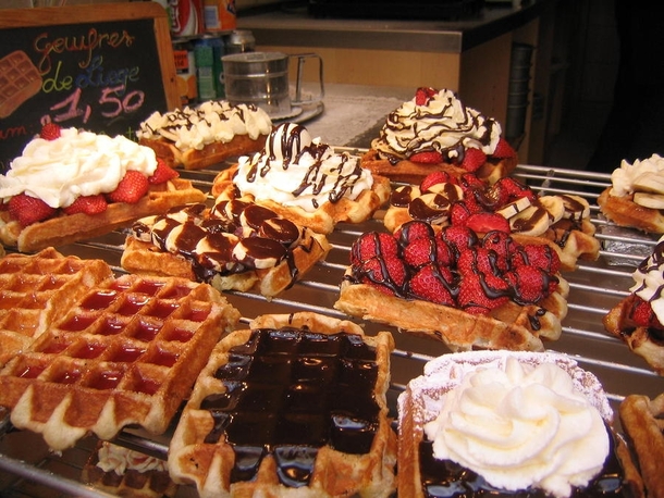The Americans are asleep Post picture of Belgium Waffles