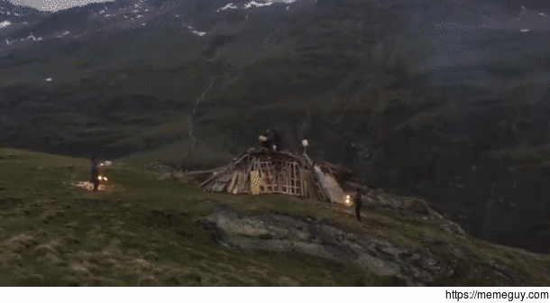 The Beacons are lit Gondor calls for aid