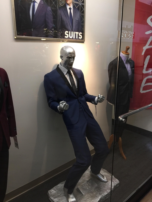 The most pumped up mannequin
