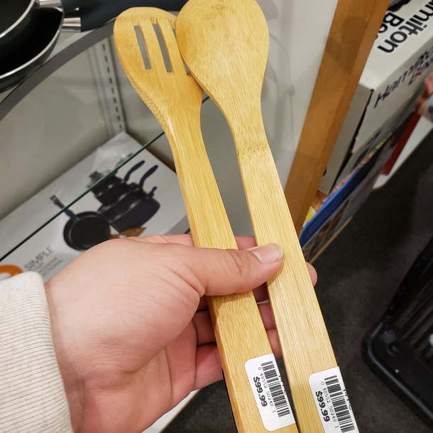 The pasta better cook itself