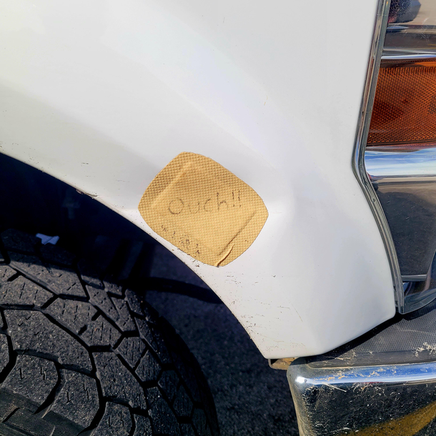 The truck next to me at the store has an owie