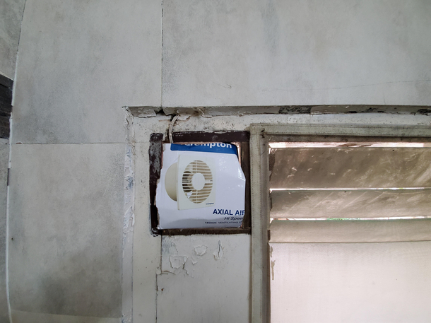 Theres no exhaust fan in this bathroom  Let me fix that for you