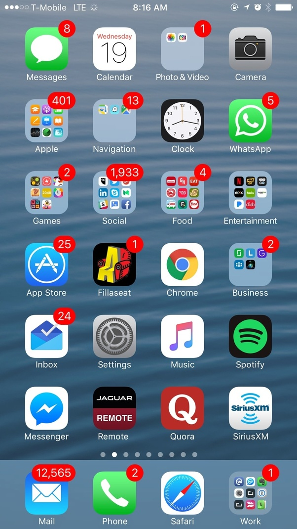 These red notification dots should be called Phone Herpes