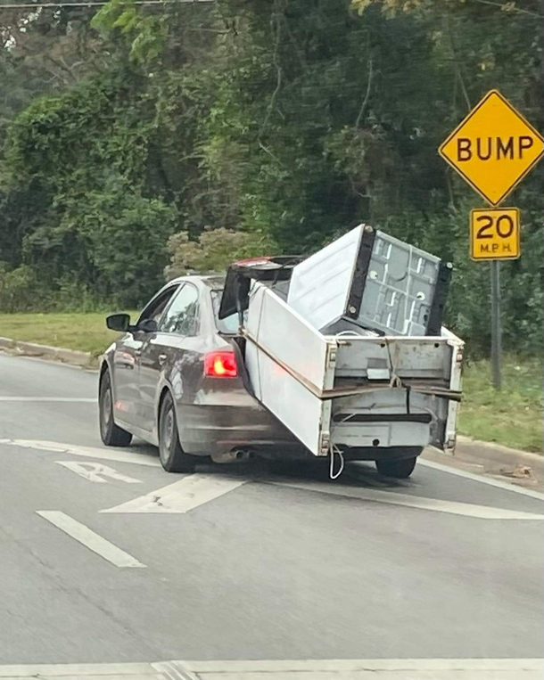 This also works in the FloridaMan Volkswagen and Physics subreddits I still havent figured out how they did it