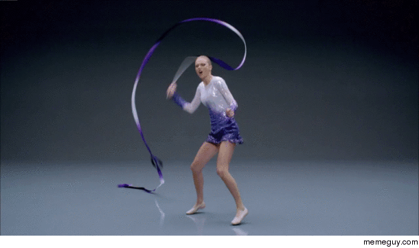 This awkward clip from Taylor Swifts new Shake It Off video was begging to be giffed up