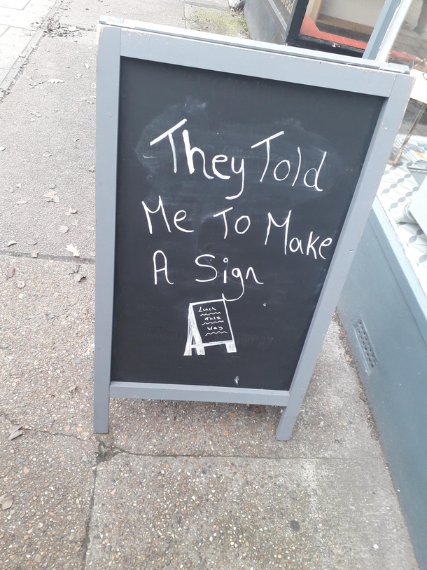 This bakery sign