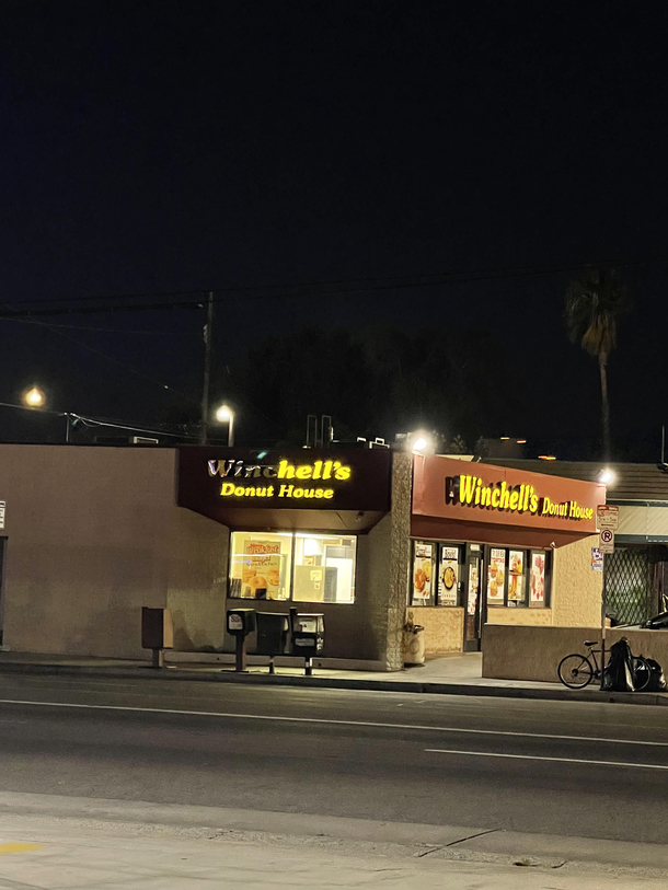 This donut shops broken sign fail in northern LA I wonder if this accurately describes the donuts there