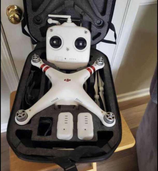 This drone is pretty kinky