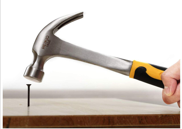 This is an actual marketing image they are using for a hammer on Amazon Possible they dont know how a hammer works
