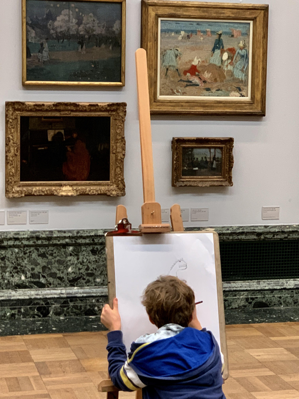 This kid at the museum gets it