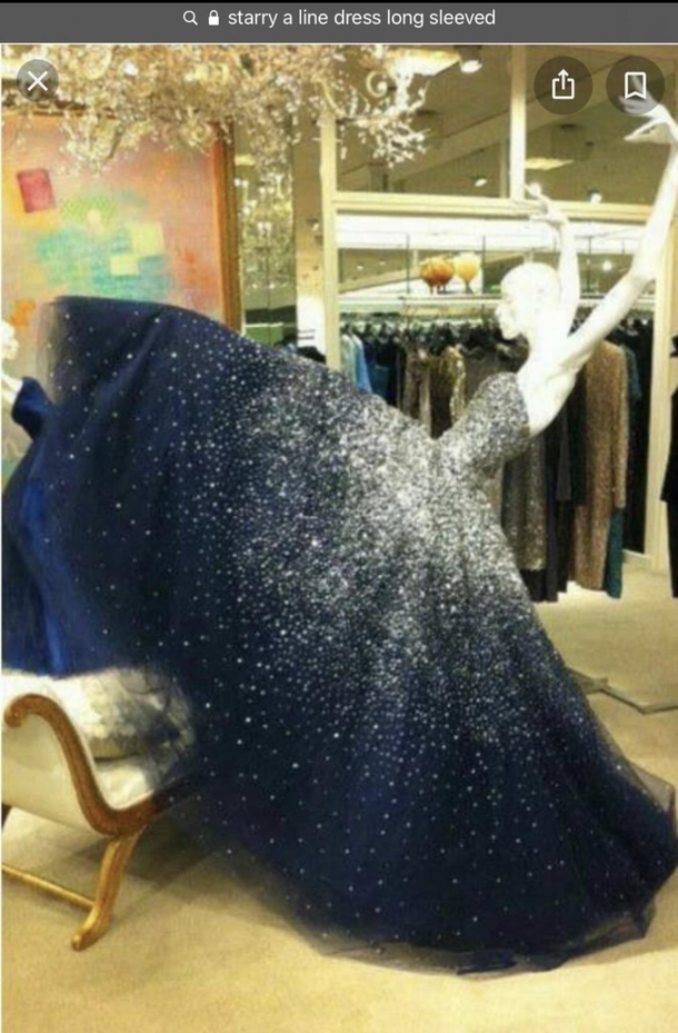 This mannequins pose