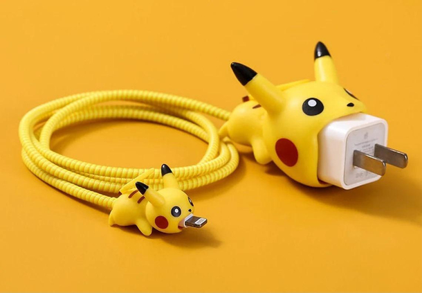 This Pikachu phone charger