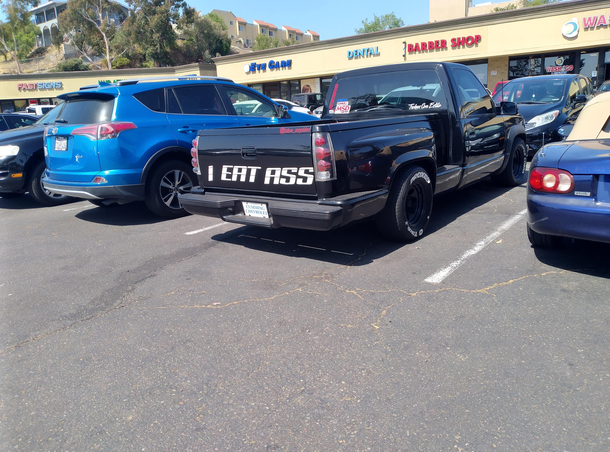 This truck I saw earlier