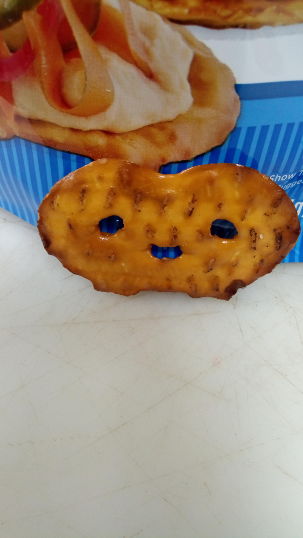 This very happy pretzel i found in my lunch